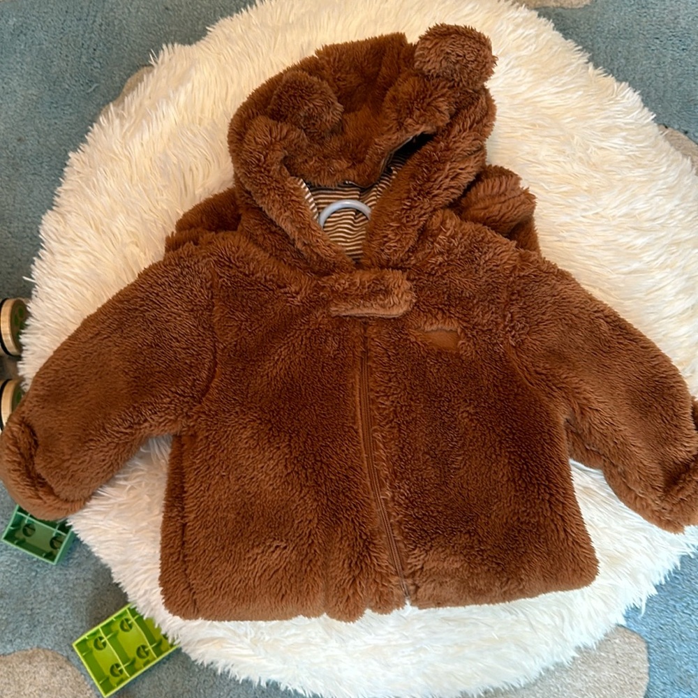 NWT Baby Bear Jumper 9m